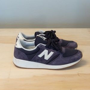 Women's New Balance WRL420 Suede Sneaker